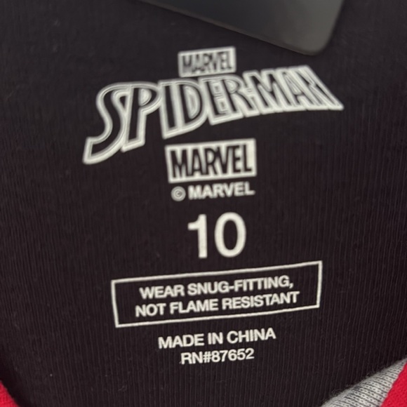 NWT Marvel Spiderman 2 cotton pajamas set.  Size 10. - Picture 5 of 6